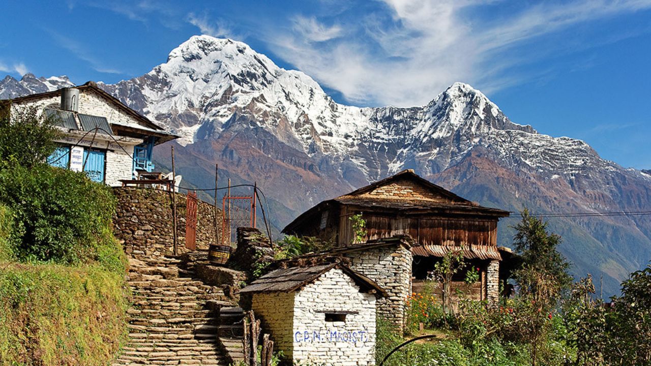 Ghandruk-Village--1709523090.jpg